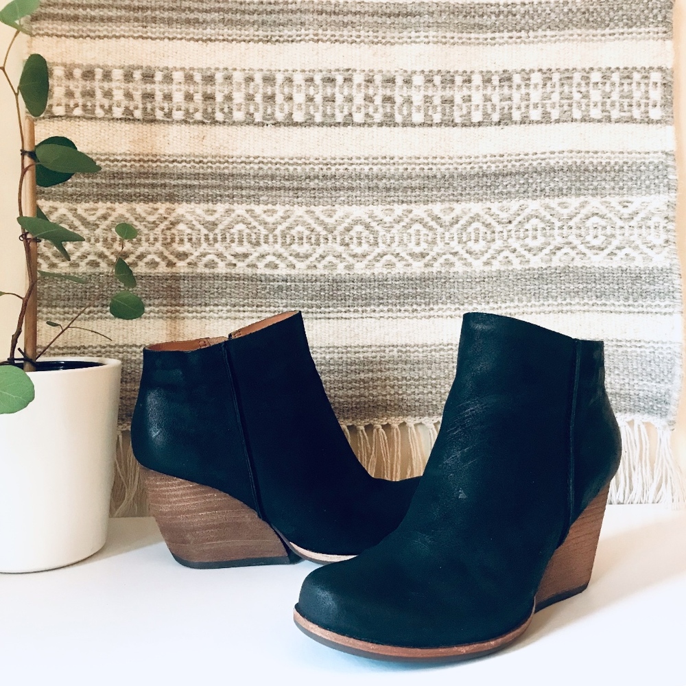 Kork-Ease Natalya Black Suede Wedge Bootie 7.5